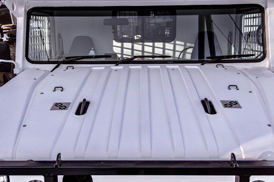 Детали экстерьера Toyota Mega Cruiser HMV Дэтра-СМП 2019 года  (фото 8 из 18)
